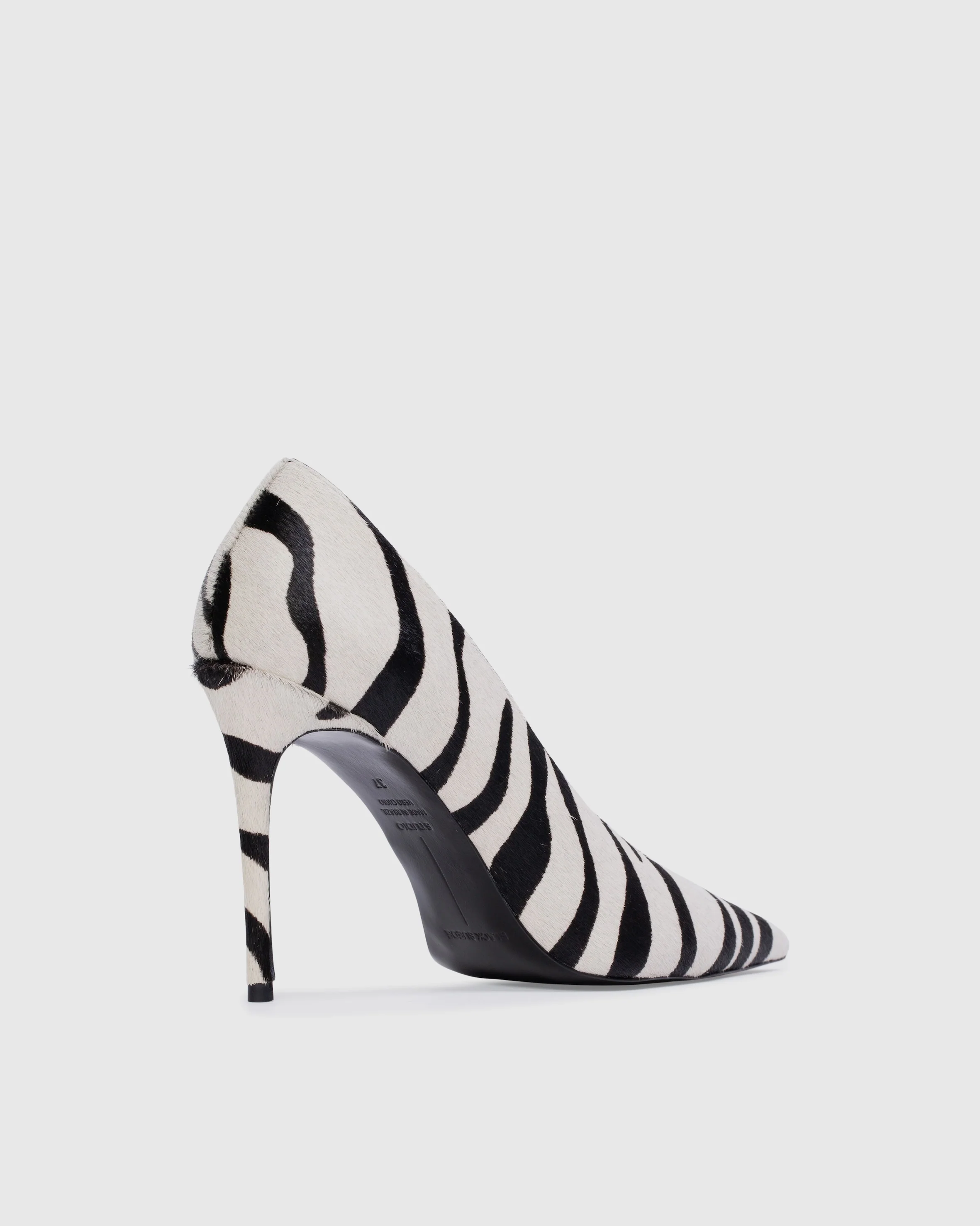 Jona 100 Pump - Image 5