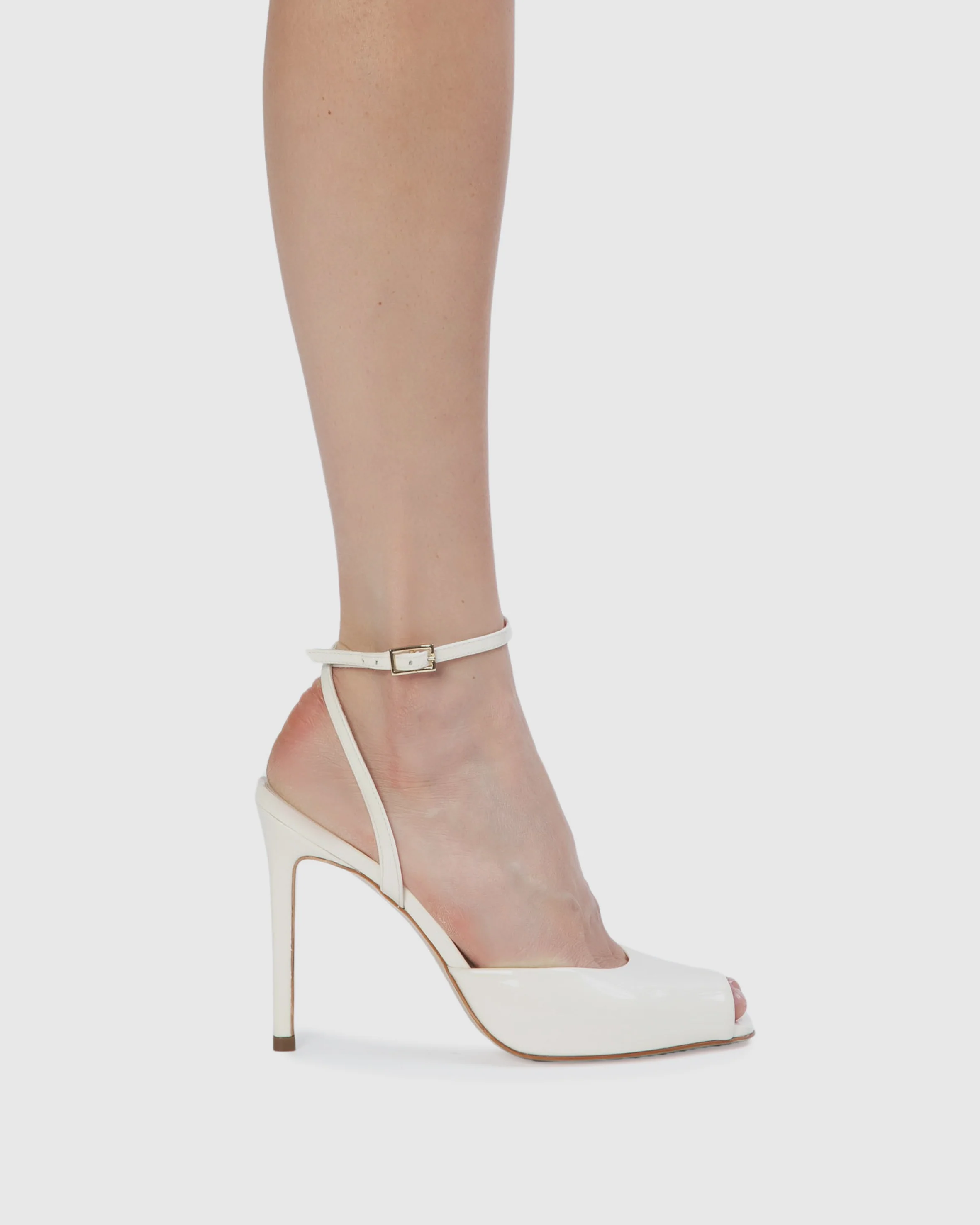 Wren 100 Sandal - Image 2